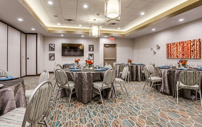 Hampton Inn&suites Dallas-central Expy/north Park Area Hotel